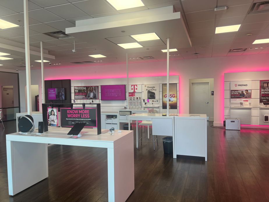 Interior photo of T-Mobile Store at Hwy 20 & NE 27th St, Bend, OR