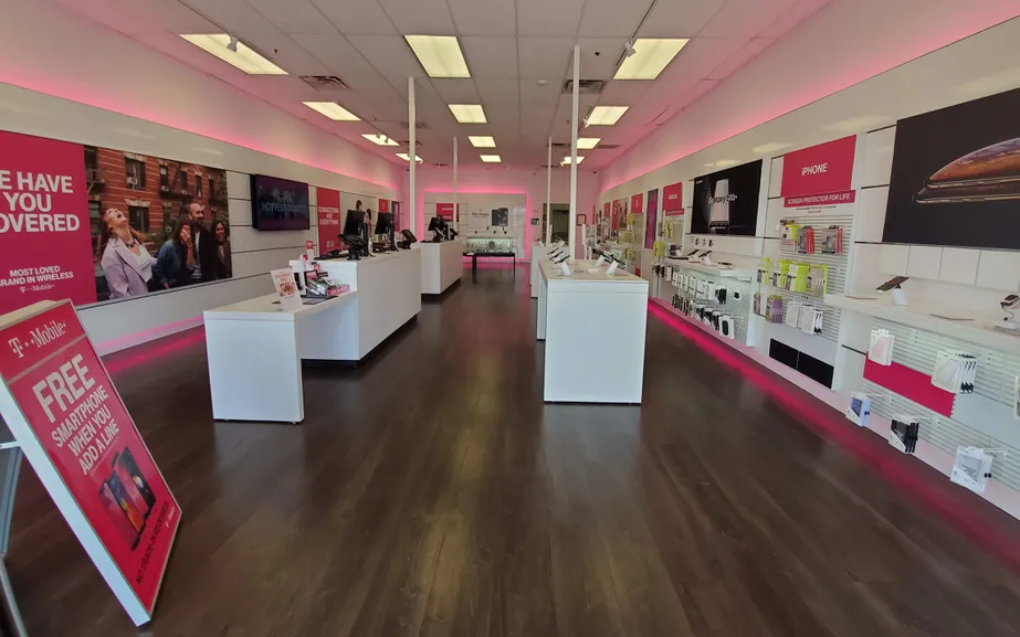 Interior photo of T-Mobile Store at Central Freeway & Airport Drive, Wichita Falls, TX
