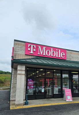 T-Mobile Authorized Retailer