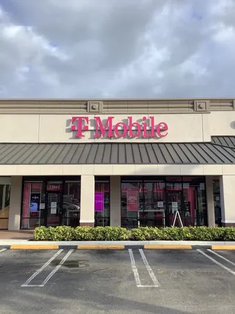  Exterior photo of T-Mobile Store at Kendall Corners, Miami, FL 