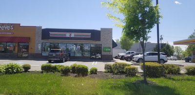 Image gallery for 7-Eleven