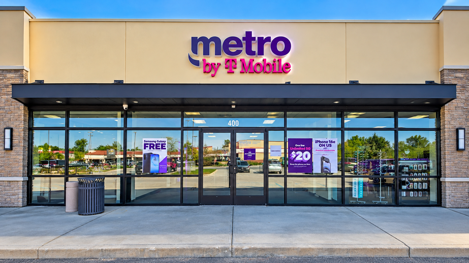 Metro by T-Mobile 2438 N Lebanon St. - 2438 N Lebanon St. 