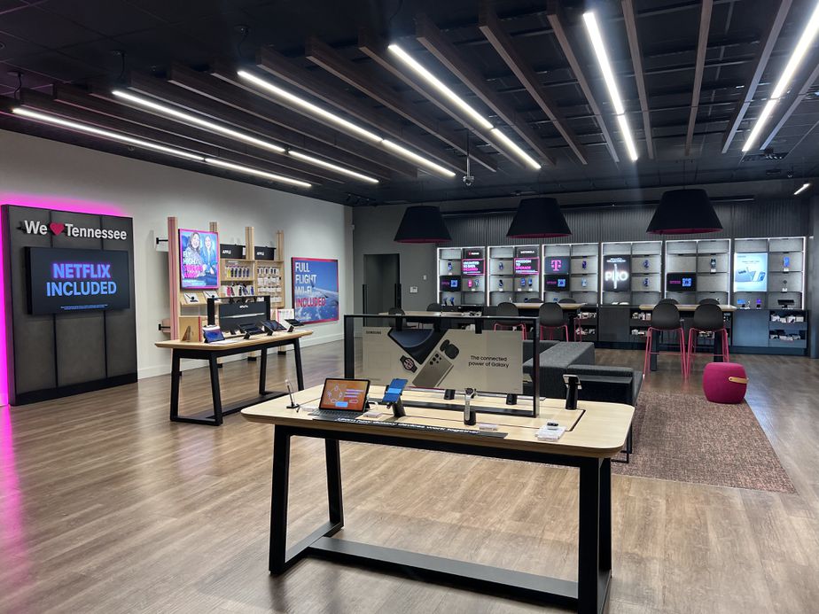 Interior photo of T-Mobile Store at US 64 & Germantown Parkway, Bartlett, TN