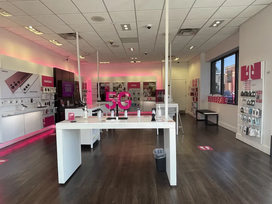 Interior photo of T-Mobile Store at Westchester Square, Bronx, NY
