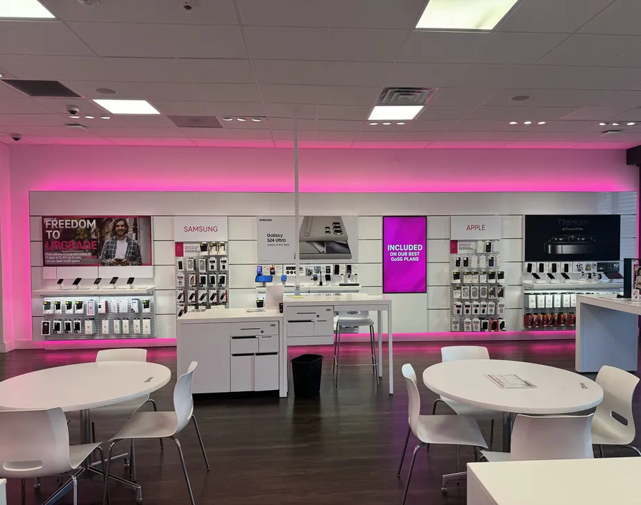  Interior photo of T-Mobile Store at Eagle Harbor, Orange Park, FL 