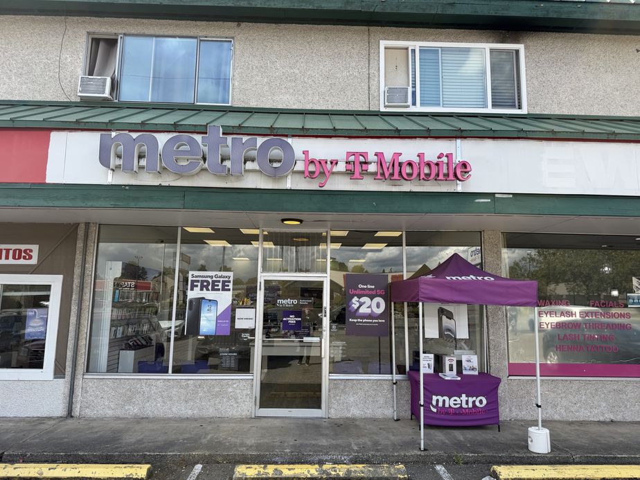 Metro by T-Mobile 25441 104th Ave SE - 25441 104th Ave SE 