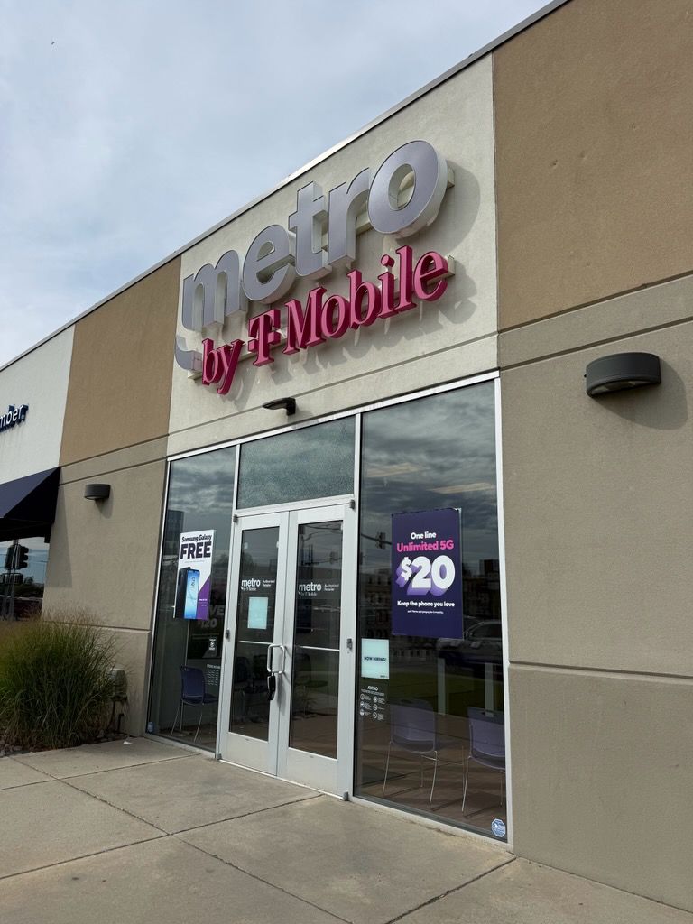Metro by T-Mobile 5903 N DIVISION ST - 5903 N DIVISION ST 