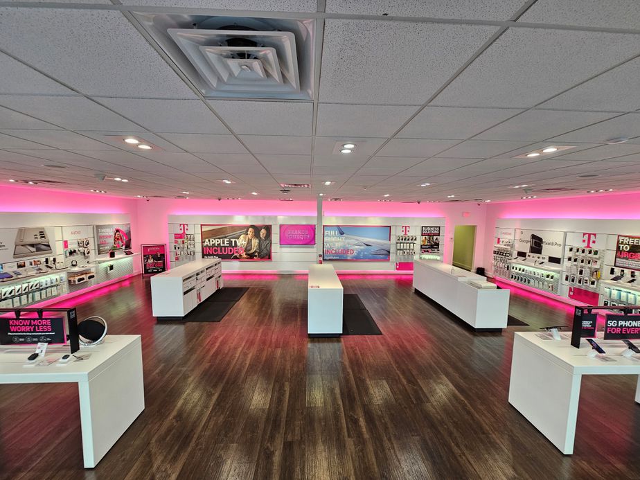 Interior photo of T-Mobile Store at Palm Bay & Durham, West Melbourne, FL