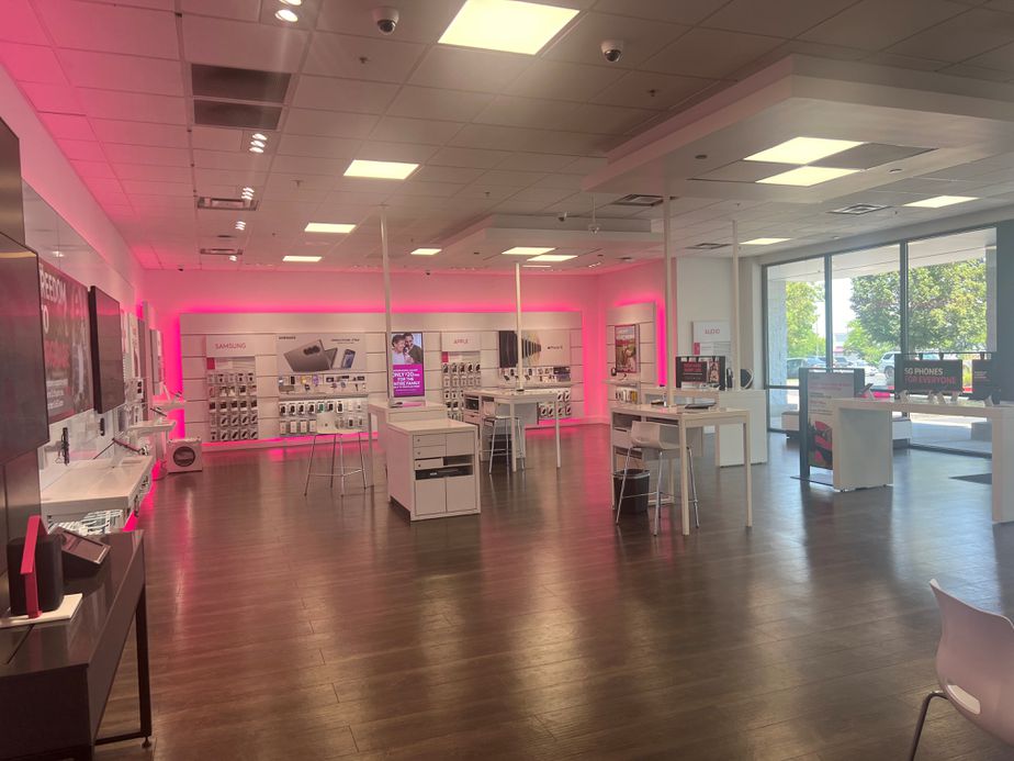 Interior photo of T-Mobile Store at Hwy 20 & NE 27th St, Bend, OR
