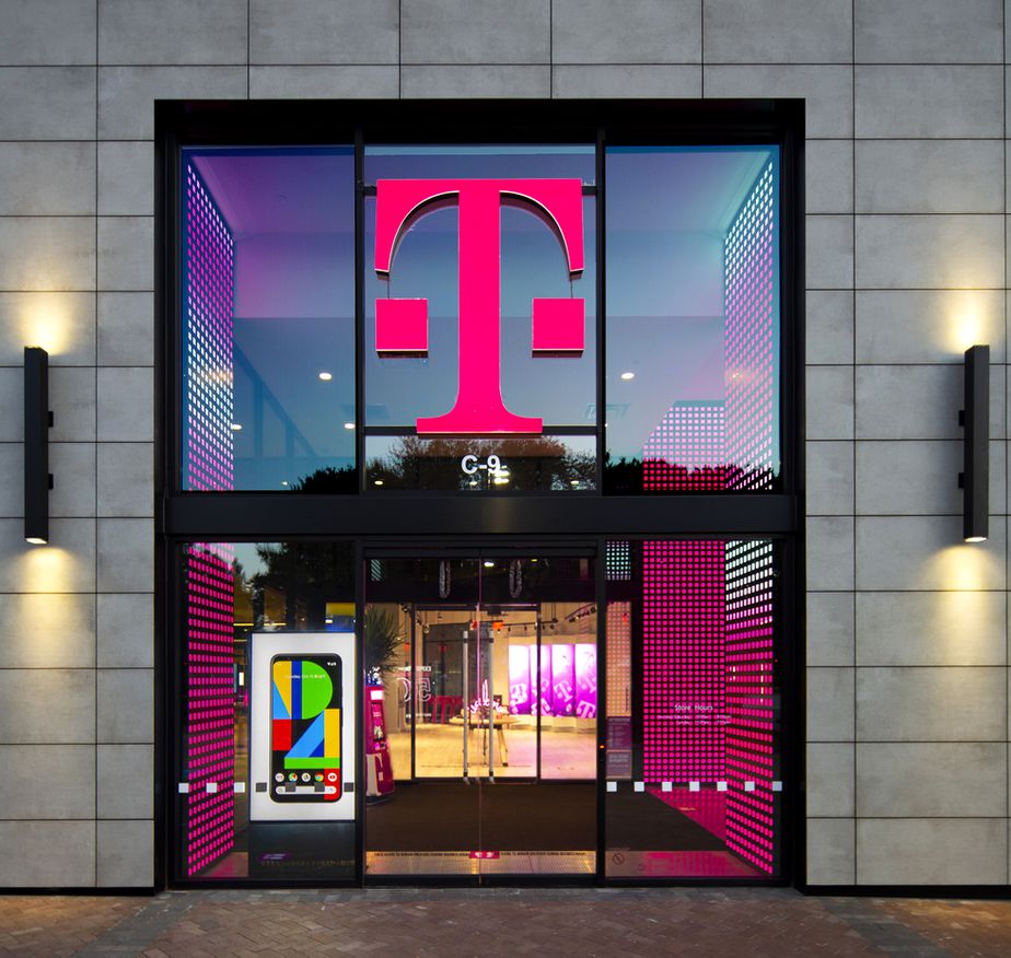 Exterior photo of T-Mobile Store at The Shops at Legacy, Plano, TX