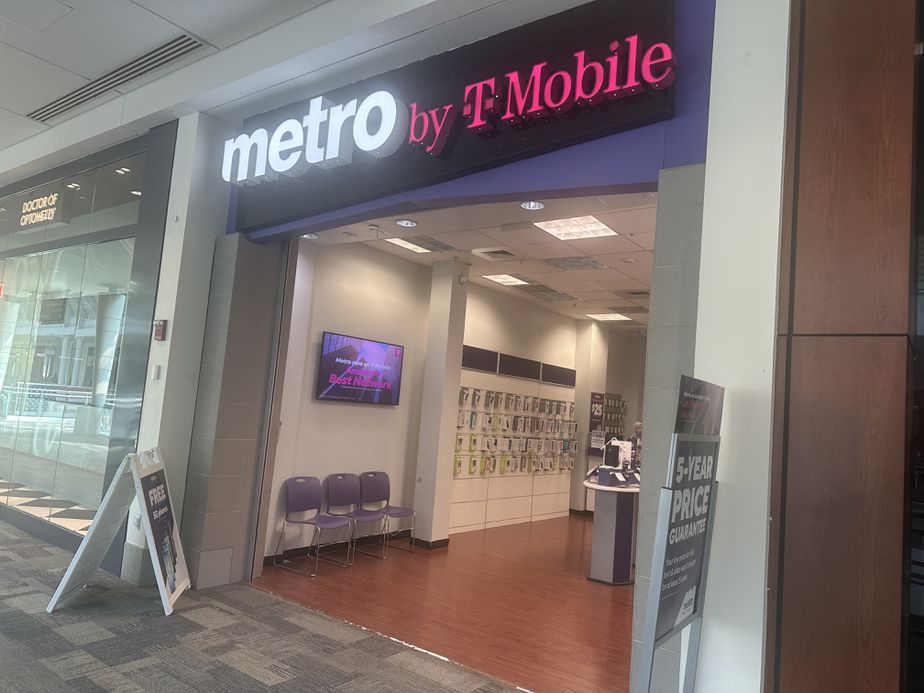 Metro by T-Mobile 250 Granite St - 250 Granite St 