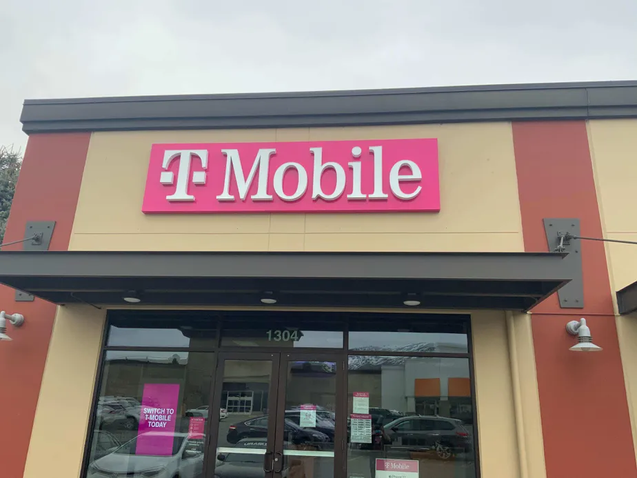 Exterior photo of T-Mobile store at N Miller St & N Wenatchee Ave, Wenatchee, WA