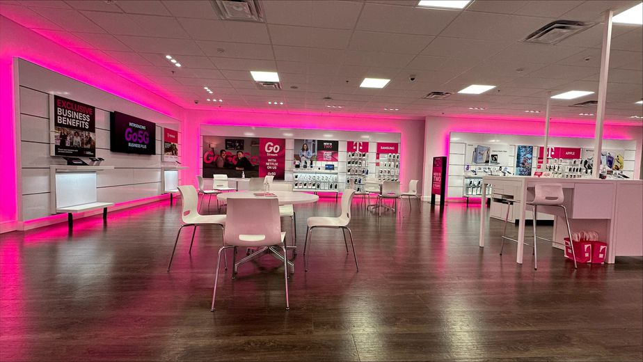  Interior photo of T-Mobile Store at State Hwy 121 & Wiltshire Blvd, The Colony, TX 