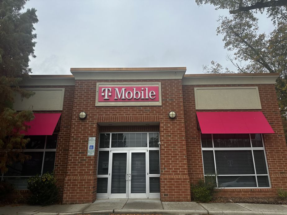 Exterior photo of T-Mobile Store at Myers Park, Charlotte, NC