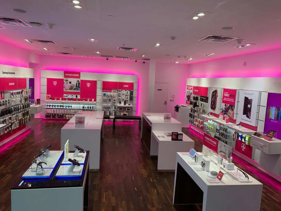 Interior photo of T-Mobile Store at Baybrook Mall IN-Line, Friendswood, TX