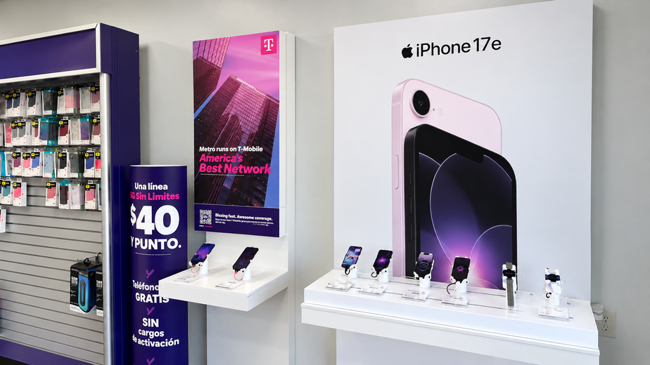 Metro by T-Mobile 3115 W Galbraith Rd - 3115 W Galbraith Rd 