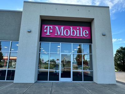 T-Mobile Authorized Retailer