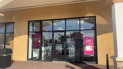 T-Mobile Authorized Retailer
