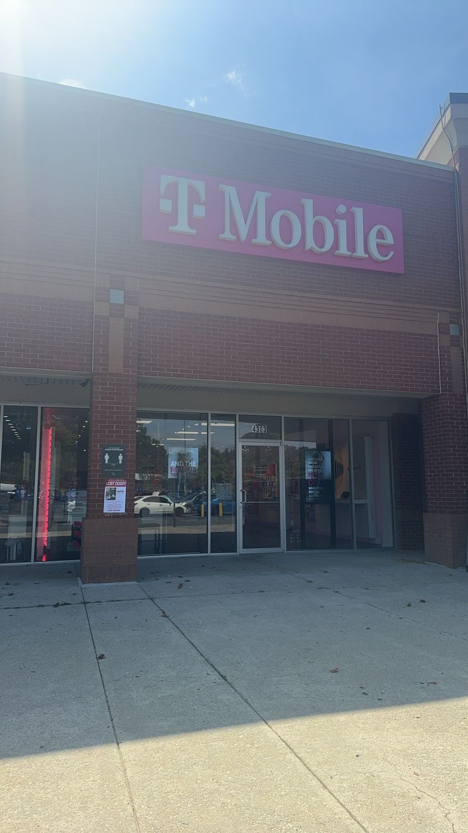 Exterior photo of T-Mobile Store at Lawrenceville Hwy & Lavista Rd, Tucker, GA