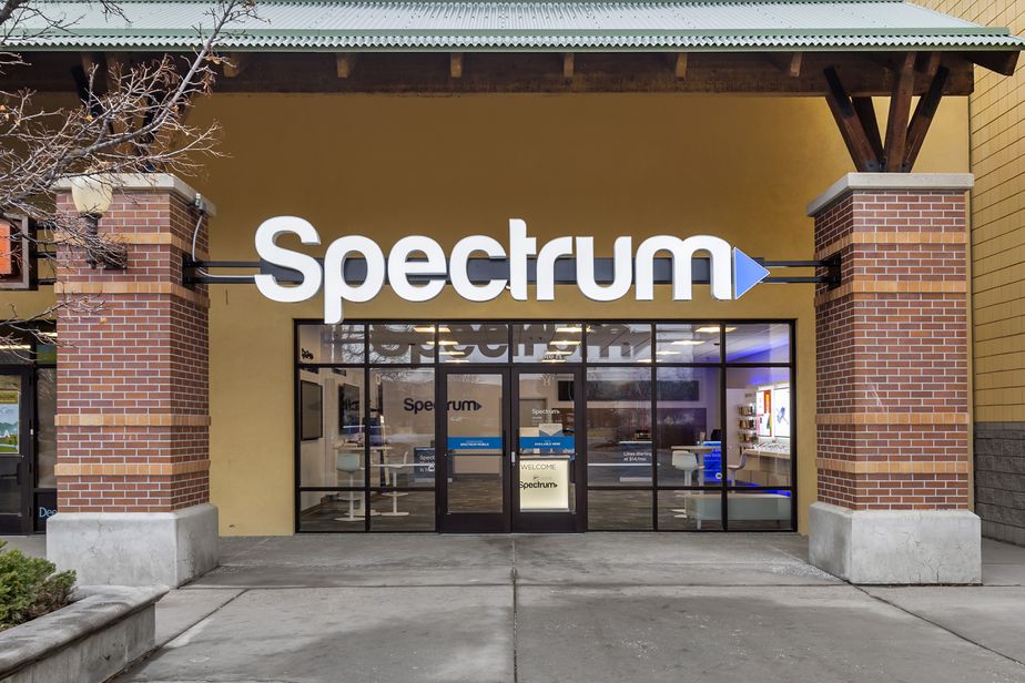 Spectrum - 3275 N Reserve St