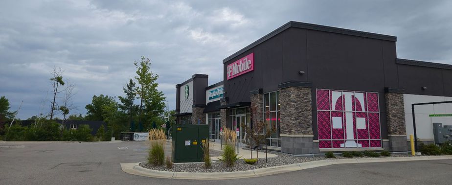 Exterior photo of T-Mobile Store at 23rd St & US 169, Grand Rapids, MN