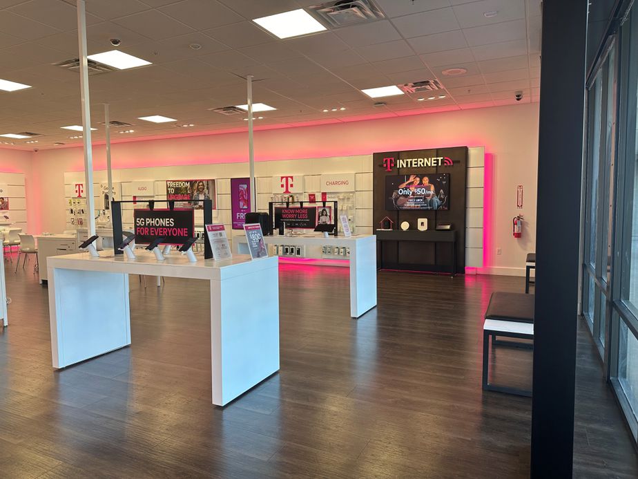 Interior photo of T-Mobile Store at Dale Rd - Trader Joe's Center, Modesto, CA