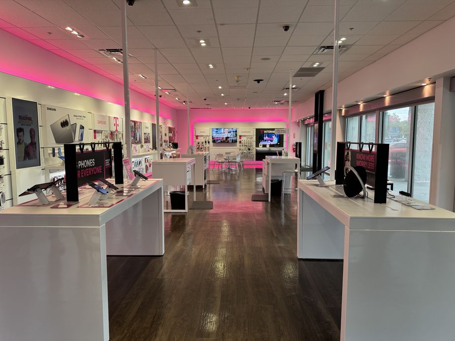 Interior photo of T-Mobile Store at Weston Rd & Griffin Rd, Davie, FL