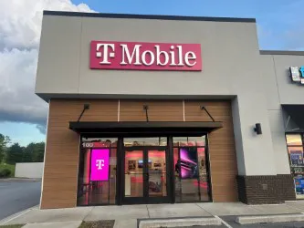  Exterior photo of T-Mobile Store at South College, Auburn, AL 