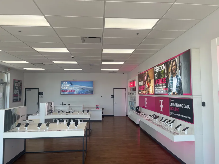  Interior photo of T-Mobile Store at Power Rd & Galveston St, Gilbert, AZ 