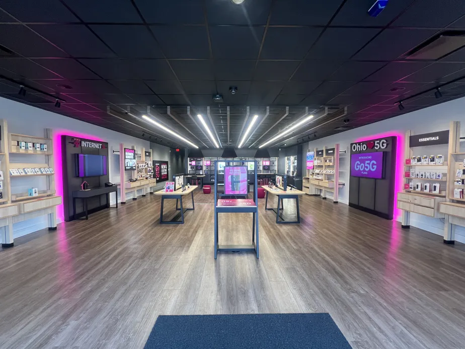 Interior photo of T-Mobile Store at Princeton Glendale & Market Pl, West Chester, OH