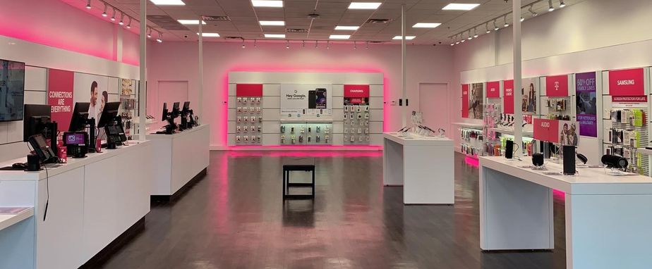 Interior photo of T-Mobile Store at Pine Ridge & Airport-pulling, Naples, FL