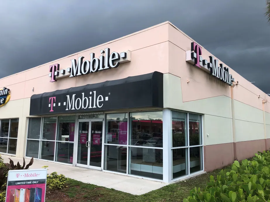 Exterior photo of T-Mobile store at Coral Way & Sw 87th Ave, Miami, FL
