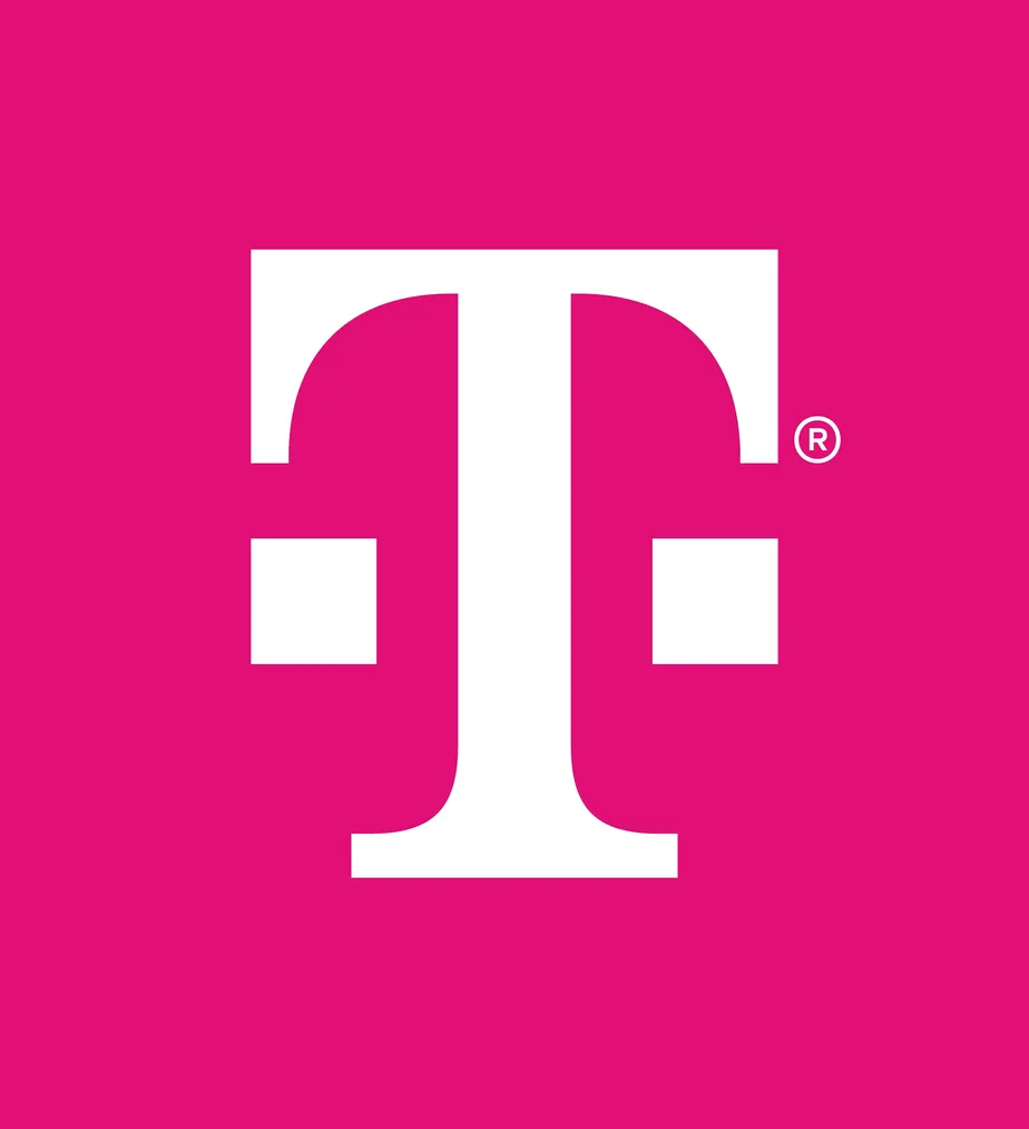 T-Mobile at Sam's Club Plaza Escorial Carolina PR