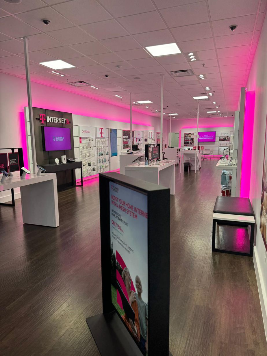 Interior photo of T-Mobile Store at Tamiami Trl N & 106th Ave N, Naples, FL