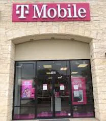 Exterior photo of T-Mobile store at Us Hwy 281 & Tpc Pkwy, San Antonio, TX