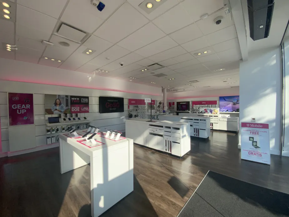 Interior photo of T-Mobile Store at Southern Blvd & E 163rd St, Bronx, NY