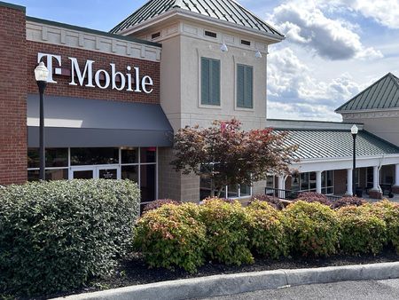 Exterior photo of T-Mobile Store at Westlake Towne Center, Hardy, VA