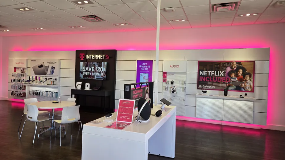  Interior photo of T-Mobile Store at 55th & Wadsworth, Arvada, CO 