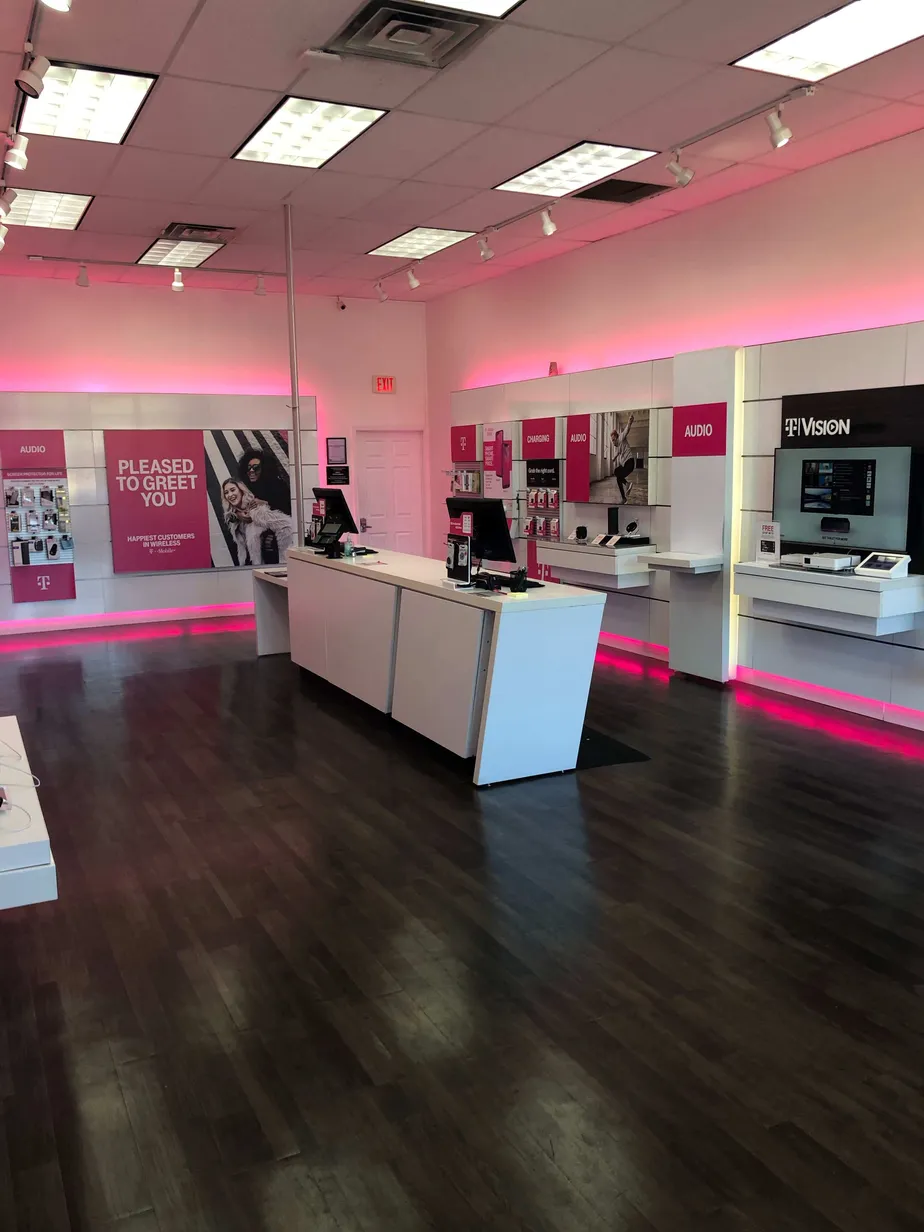 Interior photo of T-Mobile Store at 87th & Stoney Island, Chicago, IL