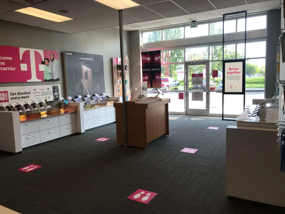 Interior photo of T-Mobile Store at E Franklin Rd & N Tiegs Way, Nampa, ID