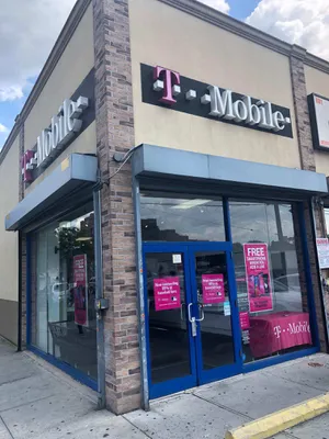 T-Mobile Authorized Retailer