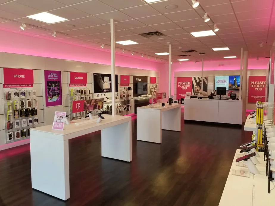 Interior photo of T-Mobile Store at Independence Pkwy & Legacy Dr, Plano, TX
