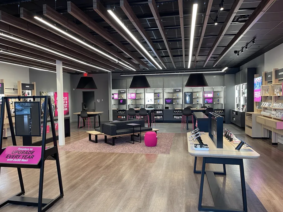 Interior photo of T-Mobile Store at Steele Creek RD, Fort Mill, SC 