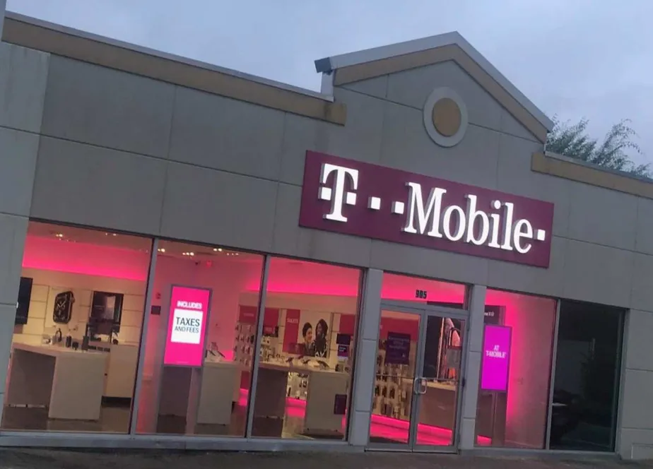 Exterior photo of T-Mobile store at Mt Pleasant St & Kings Hwy, New Bedford, MA