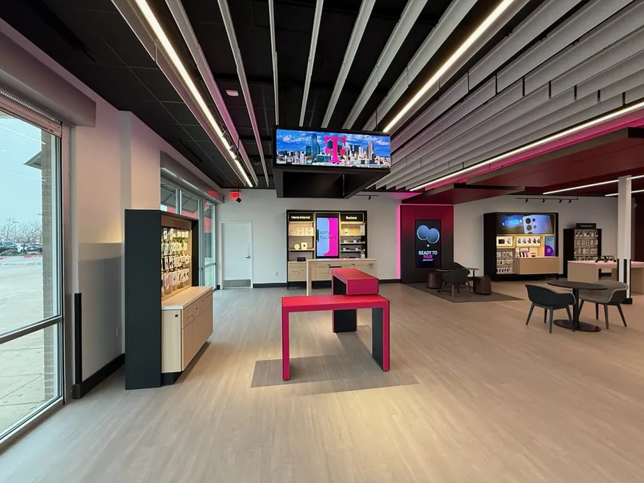  Interior photo of T-Mobile Store at Alliance- Presidio Town Center, Ft Worth, TX 