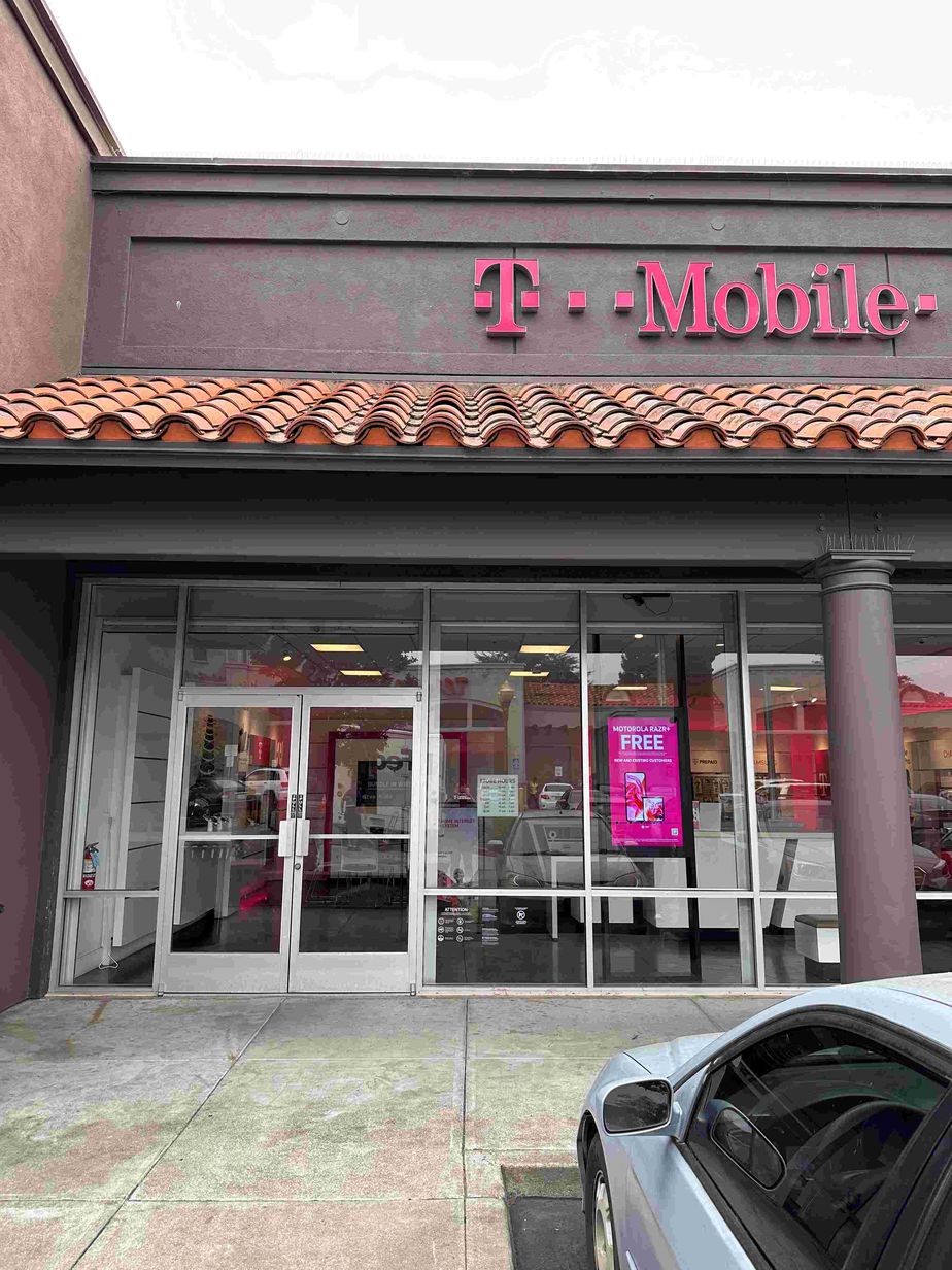 Exterior photo of T-Mobile Store at Telegragh & 49th, Oakland, CA