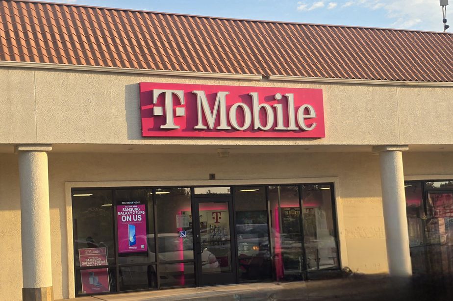 Exterior photo of T-Mobile Store at 700 S & River Rd, St. George, UT