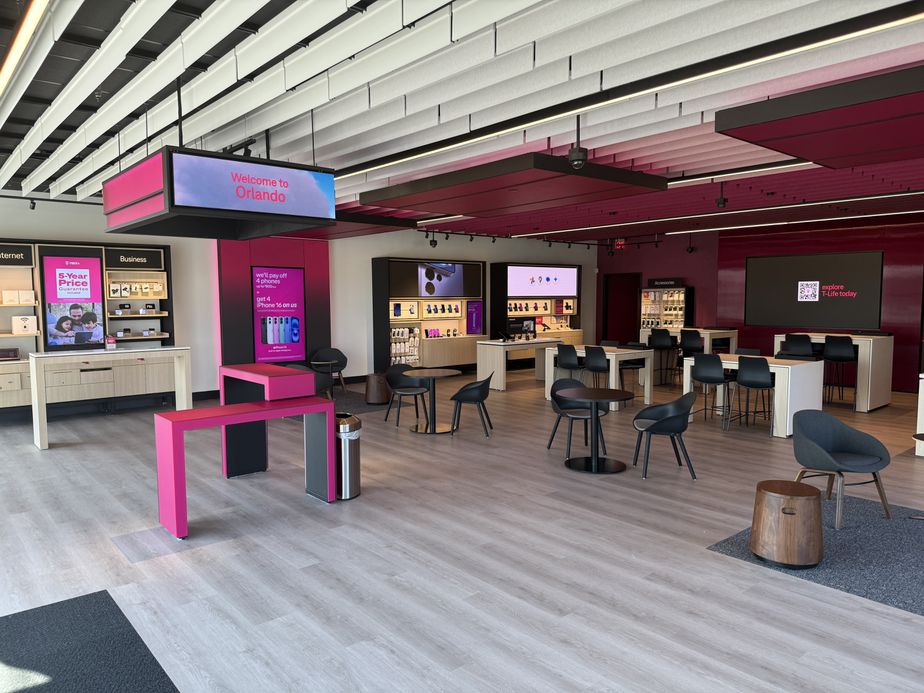 Interior photo of T-Mobile Store at Lee Vista Promenade, Orlando, FL