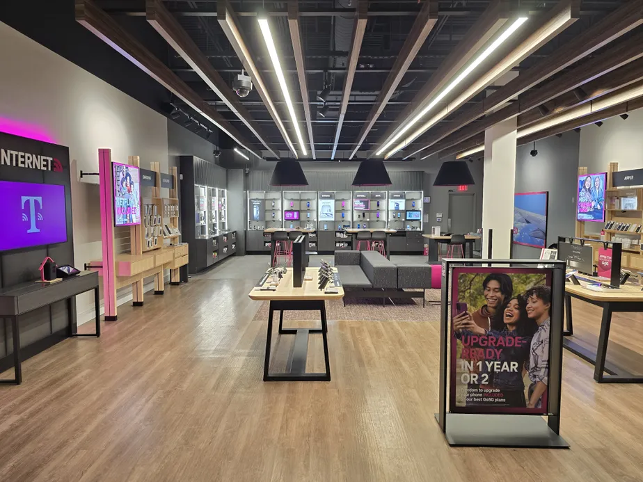  Interior photo of T-Mobile Store at Tuscan Village, Salem, NH 