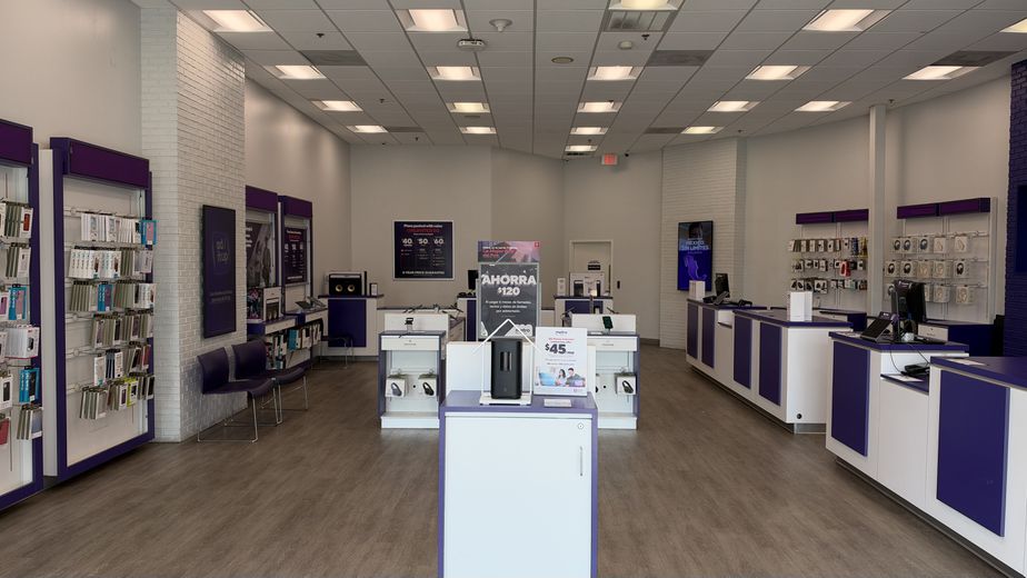 Metro by T-Mobile 1453 Sand Lake Road - 1453 Sand Lake Road 